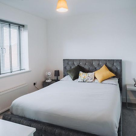 Deluxe 2 Bed Flat In Patchway Near Aztec West And Cribbs Causeway Bristol Διαμέρισμα Εξωτερικό φωτογραφία
