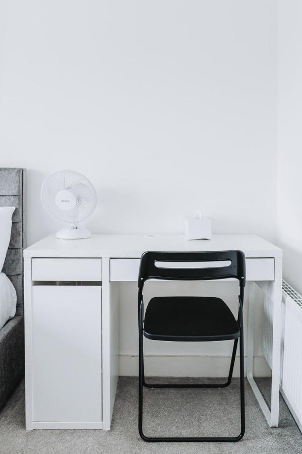 Deluxe 2 Bed Flat In Patchway Near Aztec West And Cribbs Causeway Bristol Διαμέρισμα Εξωτερικό φωτογραφία