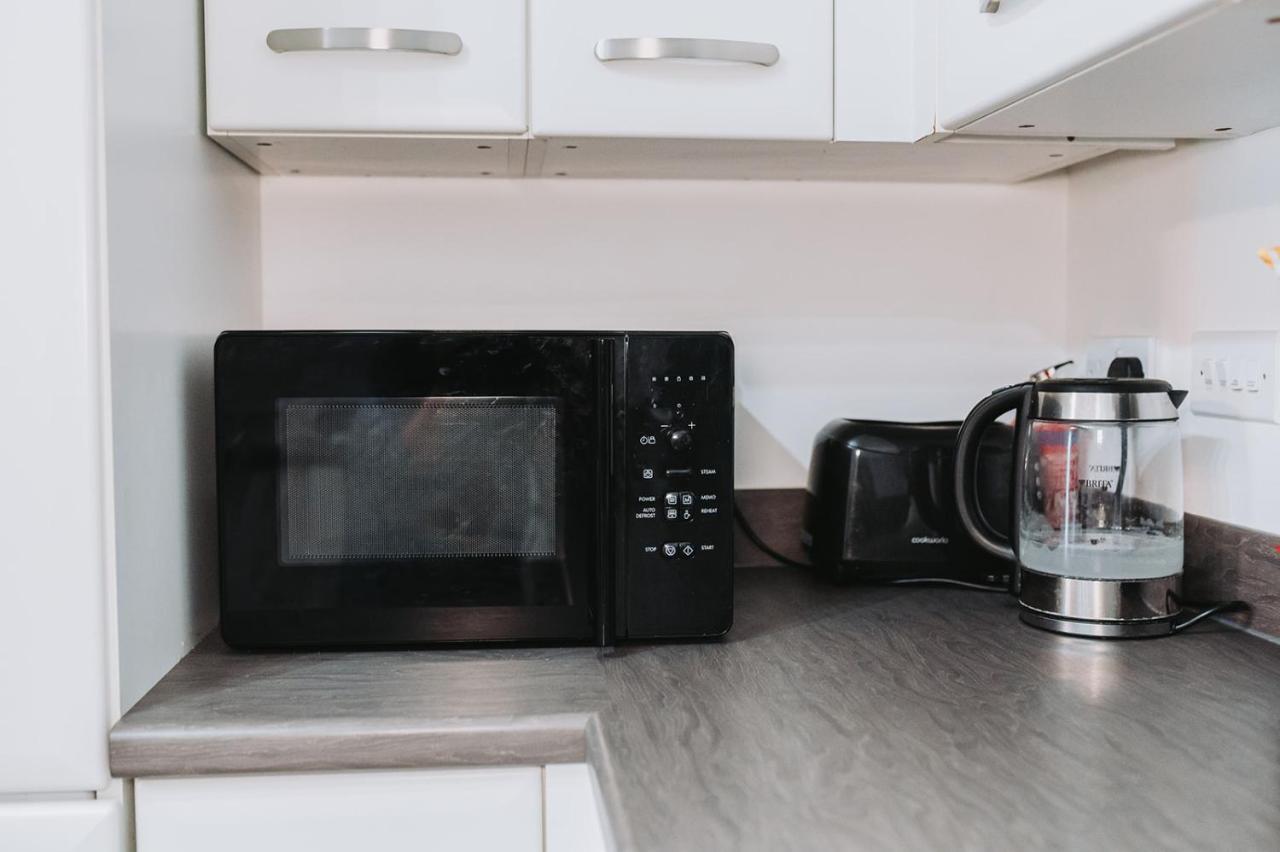 Deluxe 2 Bed Flat In Patchway Near Aztec West And Cribbs Causeway Bristol Διαμέρισμα Εξωτερικό φωτογραφία