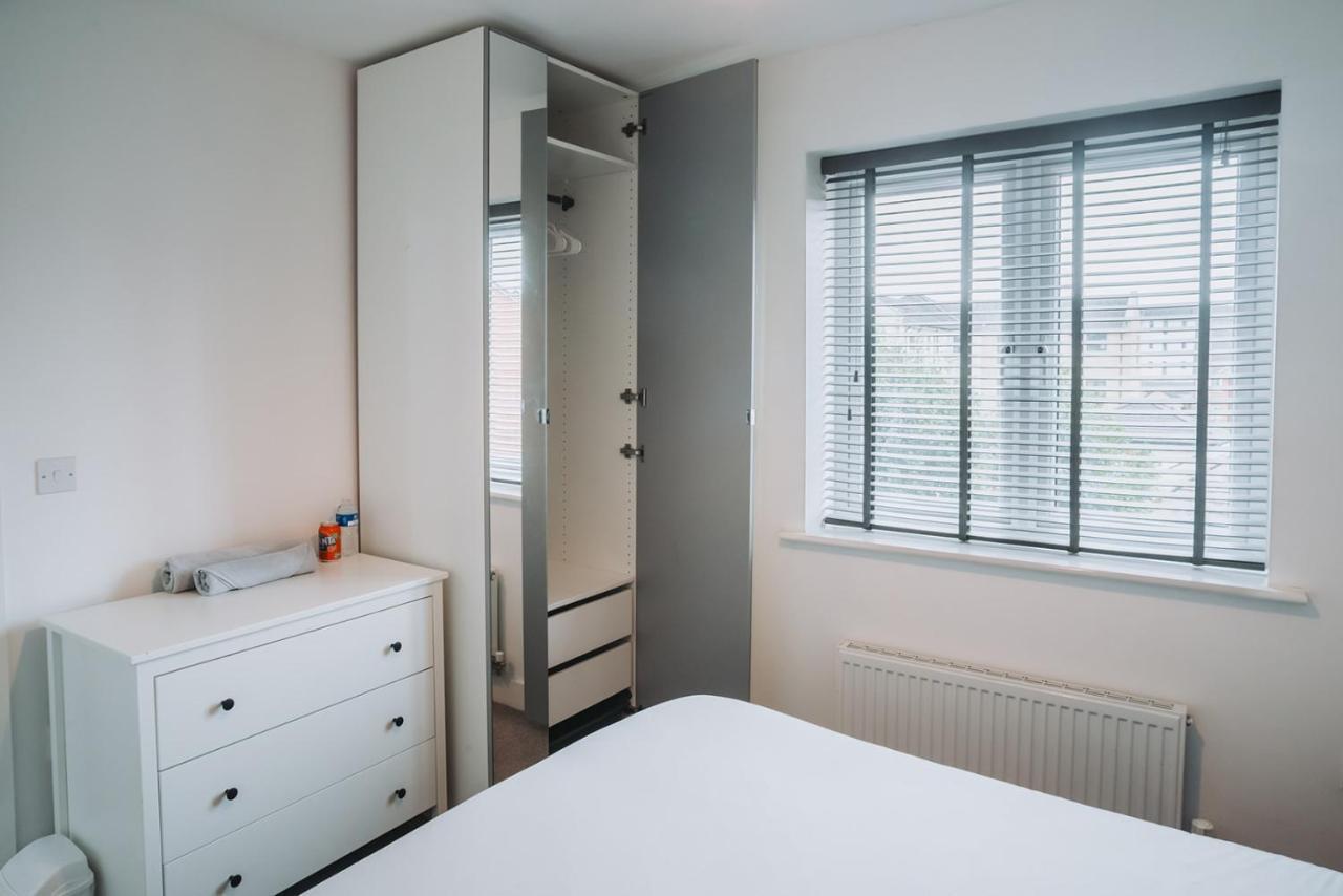 Deluxe 2 Bed Flat In Patchway Near Aztec West And Cribbs Causeway Bristol Διαμέρισμα Εξωτερικό φωτογραφία